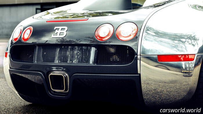 Questa Bugatti dalla finitura specchiata dimostra che la perfezione non ha bisogno di colore | Carscoops
